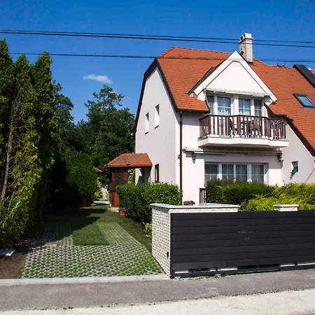 Semesterbostad In 35646 *