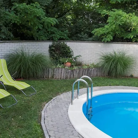 In 35646 Nyaraló Balatonfůzfő