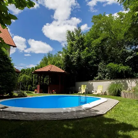 In 35646 Balatonfůzfő