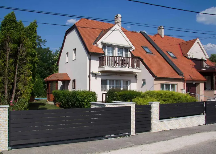 In 35646 Semesterbostad *